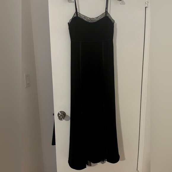 Nora Dress in a size 4 - Picture 6 of 7